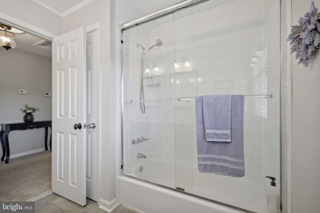 40817 BROWNS LN, Waterford, VA 20197