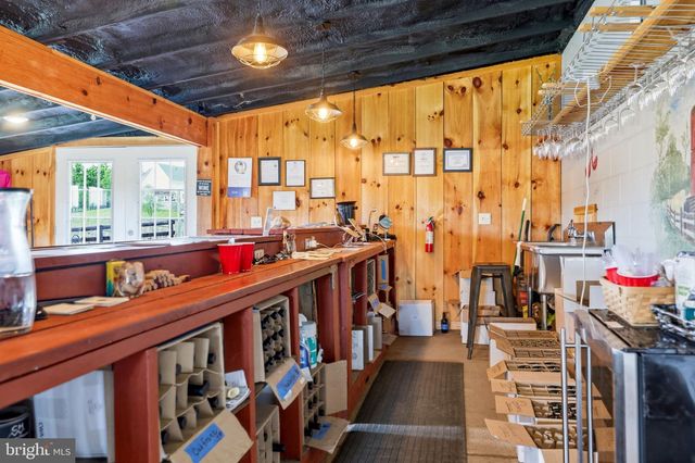 40817 BROWNS LN, Waterford, VA 20197