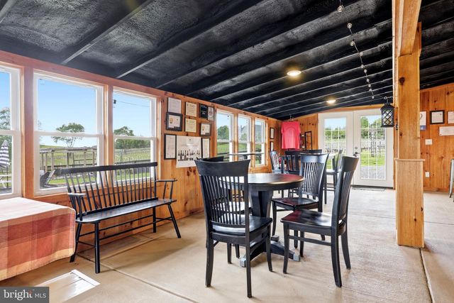 40817 BROWNS LN, Waterford, VA 20197