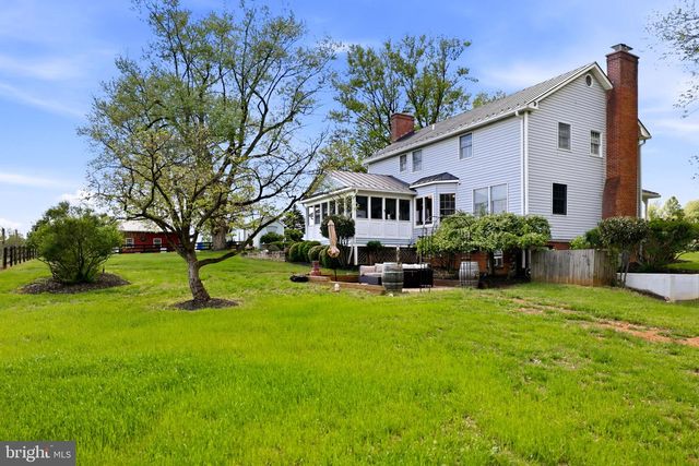 40817 BROWNS LN, Waterford, VA 20197