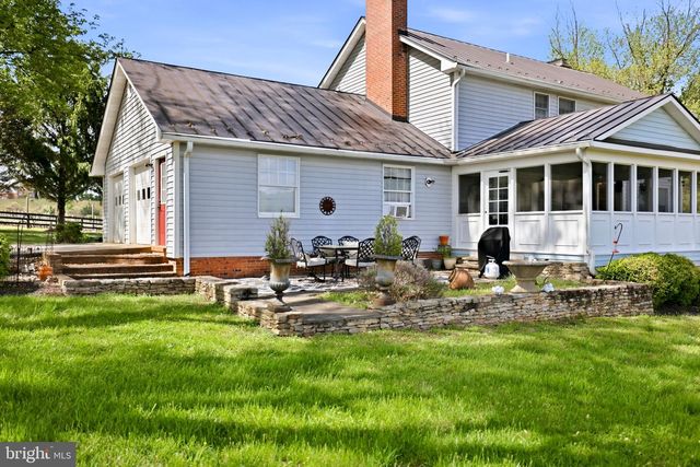 40817 BROWNS LN, Waterford, VA 20197