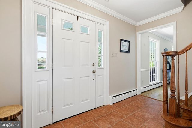 40817 BROWNS LN, Waterford, VA 20197