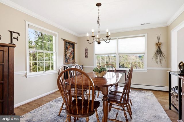 40817 BROWNS LN, Waterford, VA 20197