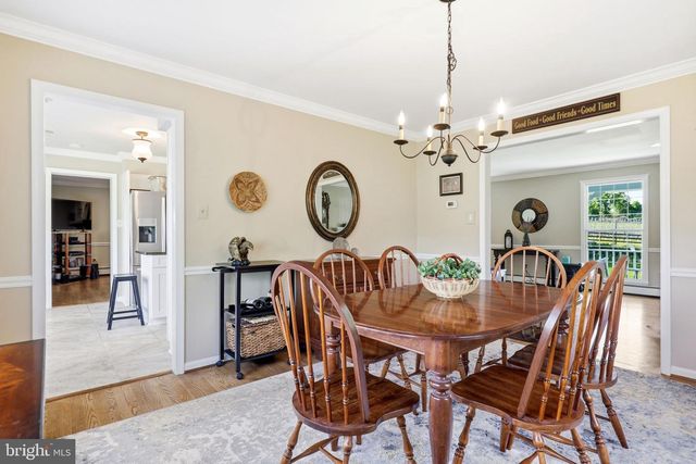 40817 BROWNS LN, Waterford, VA 20197