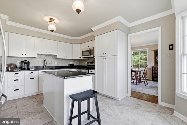 40817 BROWNS LN, Waterford, VA 20197