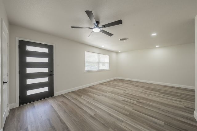 828 Glenda Drive, Bedford, TX 76022