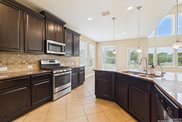 26435 Cedro, San Antonio, TX 78260