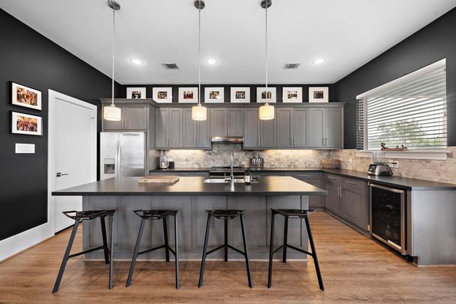 1304 Nashua Street, Houston, TX 77008