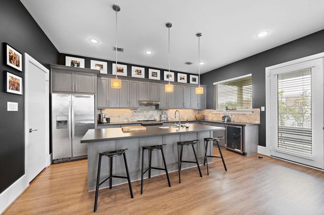 1304 Nashua Street, Houston, TX 77008
