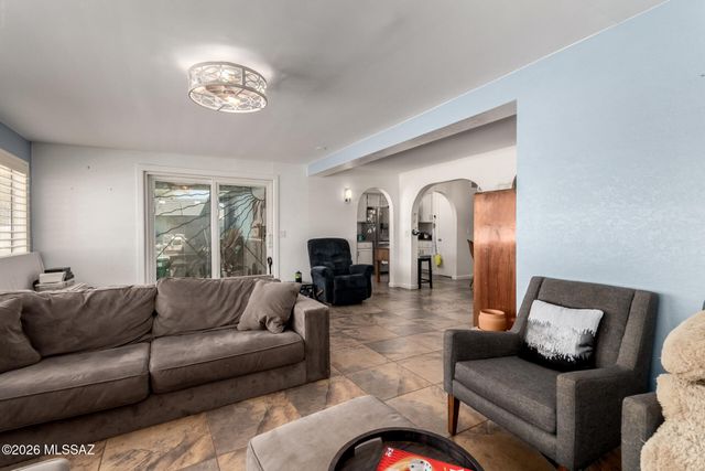 17 E Santa Belia, Green Valley, AZ 85614