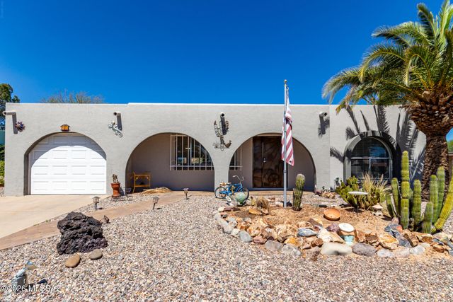 17 E Santa Belia, Green Valley, AZ 85614