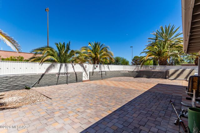 17 E Santa Belia, Green Valley, AZ 85614