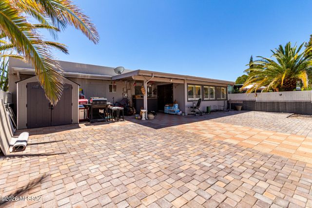 17 E Santa Belia, Green Valley, AZ 85614