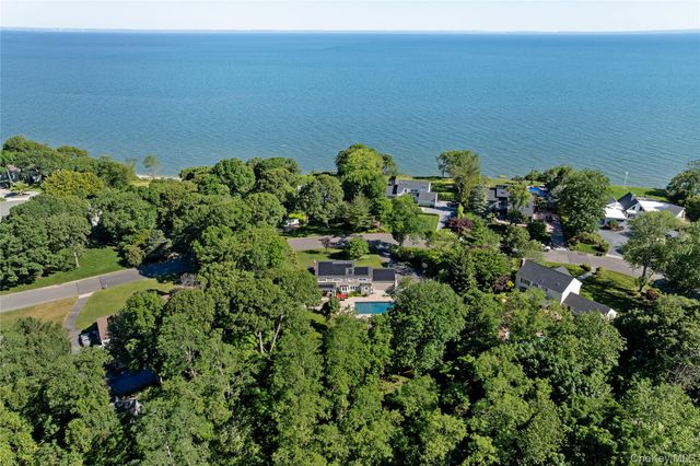 32 Soundview Drive, Shoreham, NY 11786