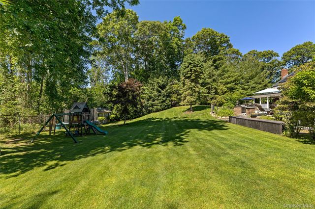 32 Soundview Drive, Shoreham, NY 11786