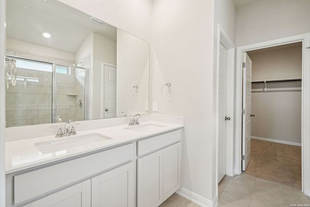 114 Barton Point, Cibolo, TX 78108