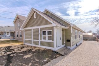 689 E Bluff Street, Marseilles, IL 61341