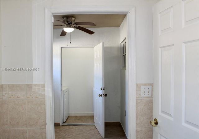 300 SW 8th St 302, Fort Lauderdale, FL 33315