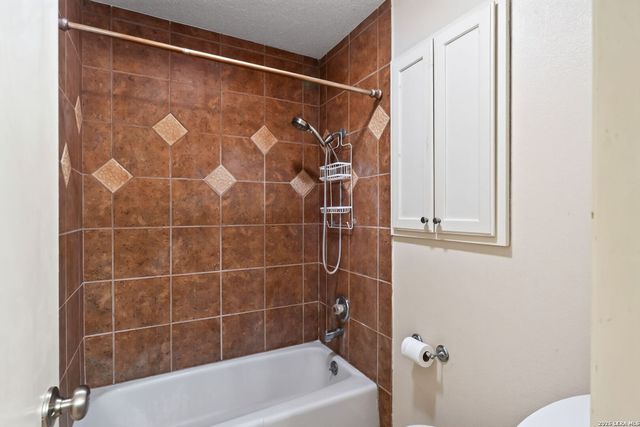 3626 SUGARHILL DR, San Antonio, TX 78230