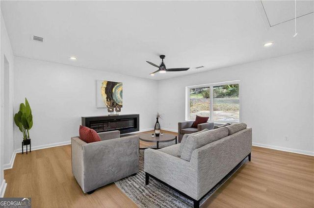 2967 Flat Shoals Road, Decatur, GA 30034