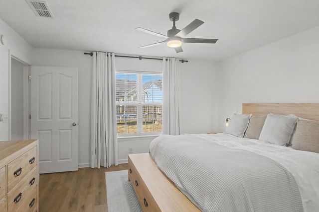 825 Kaylee Cir, Murfreesboro, TN 37128