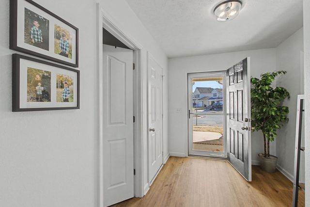 825 Kaylee Cir, Murfreesboro, TN 37128