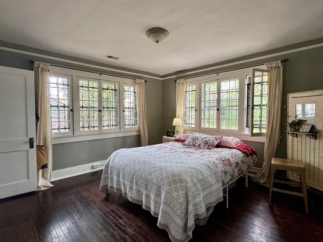 3544 FORREST AVE, Memphis, TN 38122