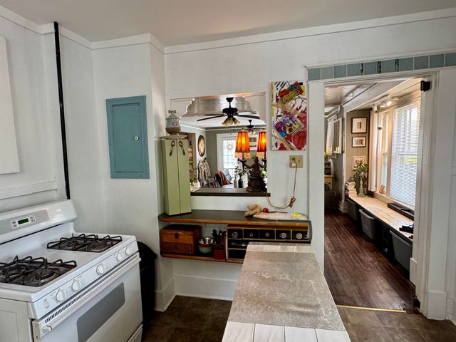 3544 FORREST AVE, Memphis, TN 38122