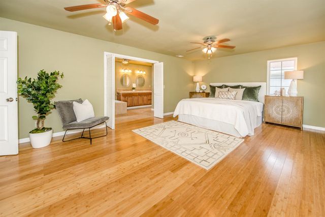 10 Palm, Woodland, CA 95695