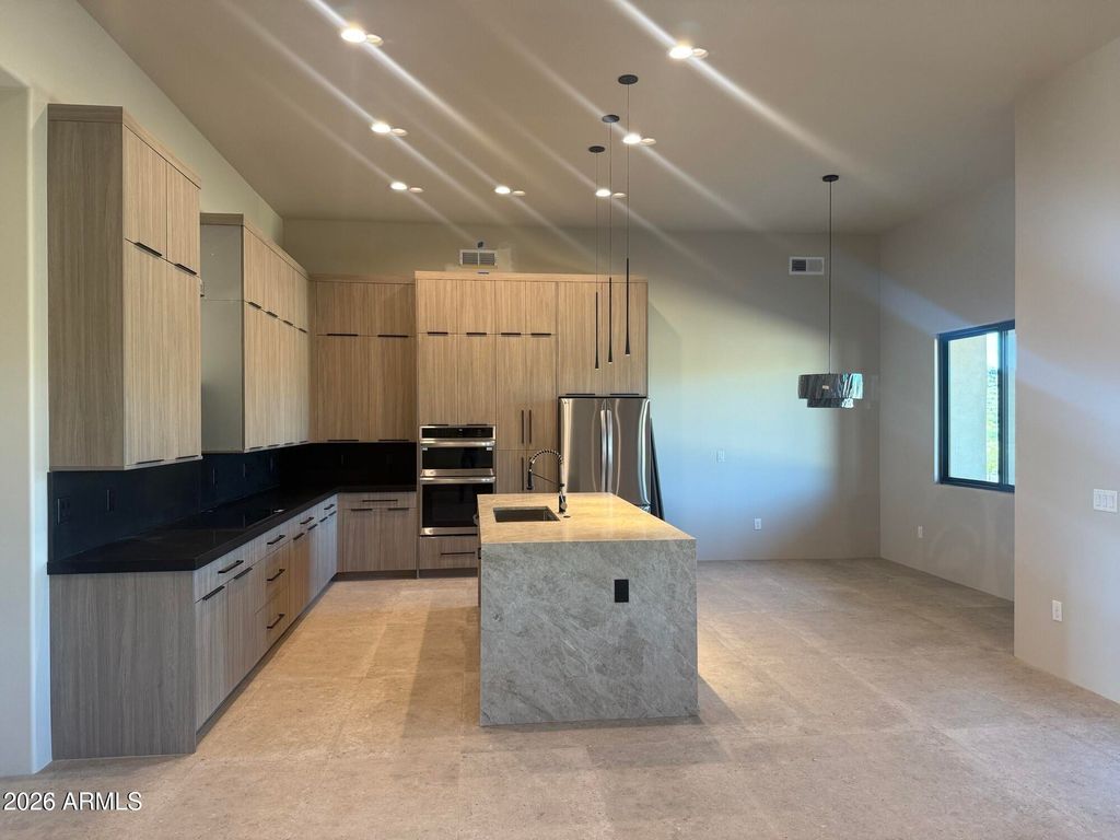 25749 W Oberlin Way, Wittmann, AZ 85361 — photo 2