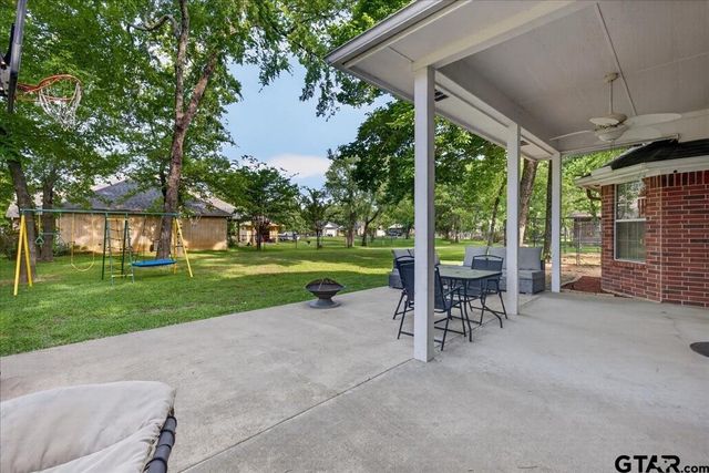 4 Huckleberry Lane, Star Harbor, TX 75148