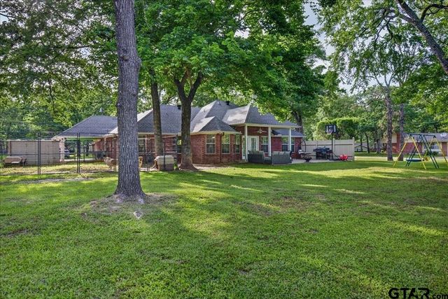 4 Huckleberry Lane, Star Harbor, TX 75148