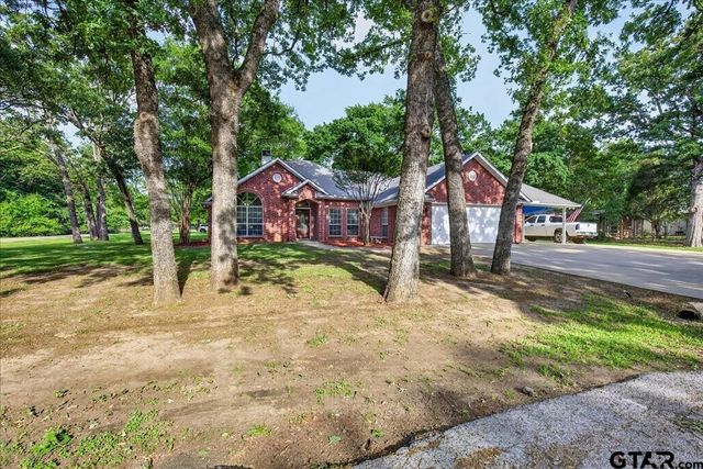 4 Huckleberry Lane, Star Harbor, TX 75148