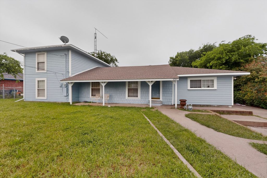 8927 Beckley View Avenue, Dallas, TX 75232