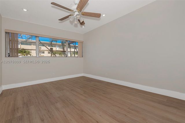 16800 NE 15th Ave 115, Miami, FL 33162