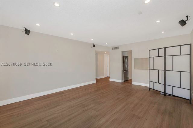 16800 NE 15th Ave 115, Miami, FL 33162