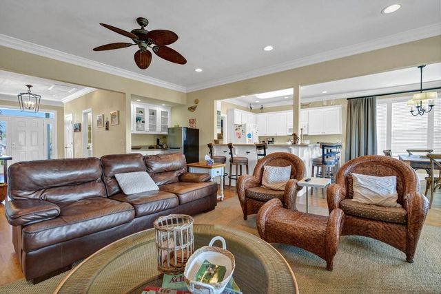 402 Pompano Street, Edisto Island, SC 29438