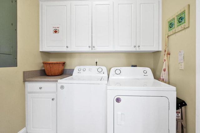 402 Pompano Street, Edisto Island, SC 29438
