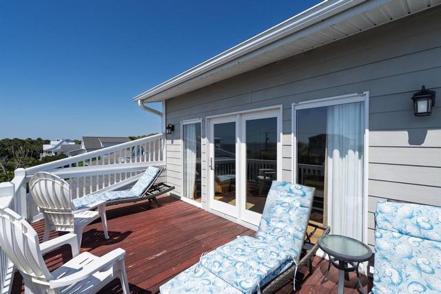 402 Pompano Street, Edisto Island, SC 29438