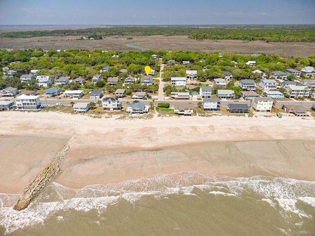 402 Pompano Street, Edisto Island, SC 29438
