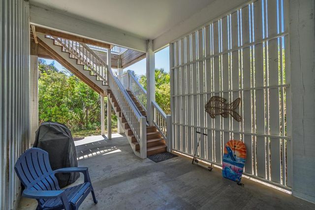 402 Pompano Street, Edisto Island, SC 29438