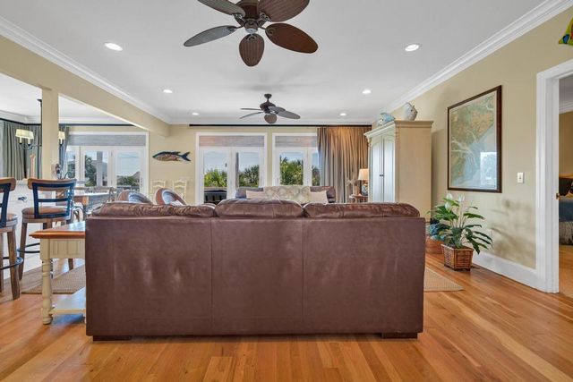 402 Pompano Street, Edisto Island, SC 29438