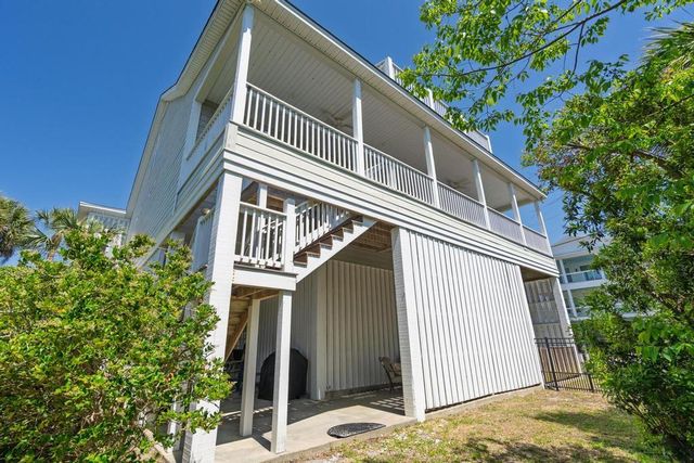 402 Pompano Street, Edisto Island, SC 29438