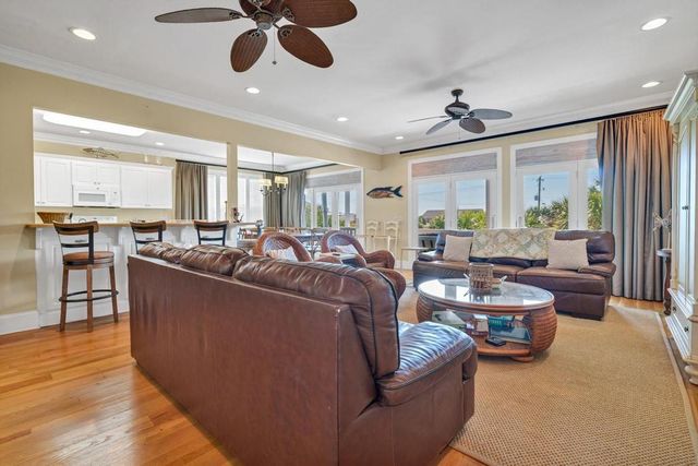 402 Pompano Street, Edisto Island, SC 29438