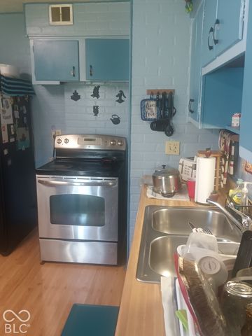 3944 Kivet Court, Indianapolis, IN 46235