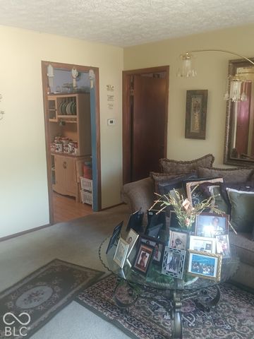 3944 Kivet Court, Indianapolis, IN 46235