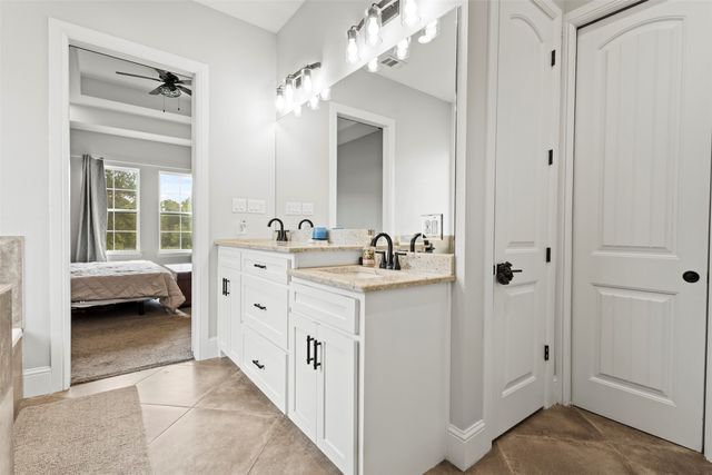 1307 Carnoustie Drive, Ennis, TX 75119