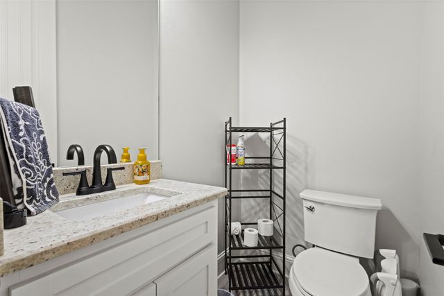 1307 Carnoustie Drive, Ennis, TX 75119