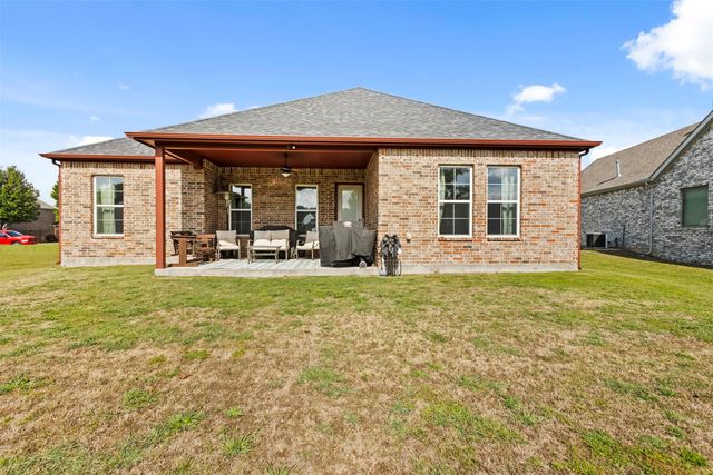 1307 Carnoustie Drive, Ennis, TX 75119