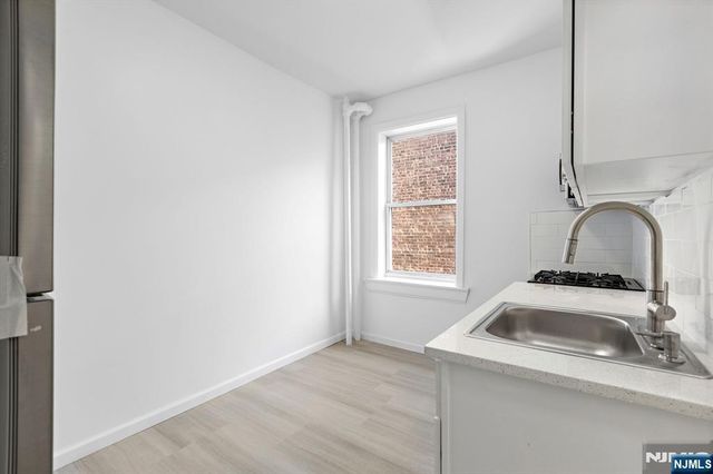 137 Kensington Avenue 503, Jersey City, NJ 07304